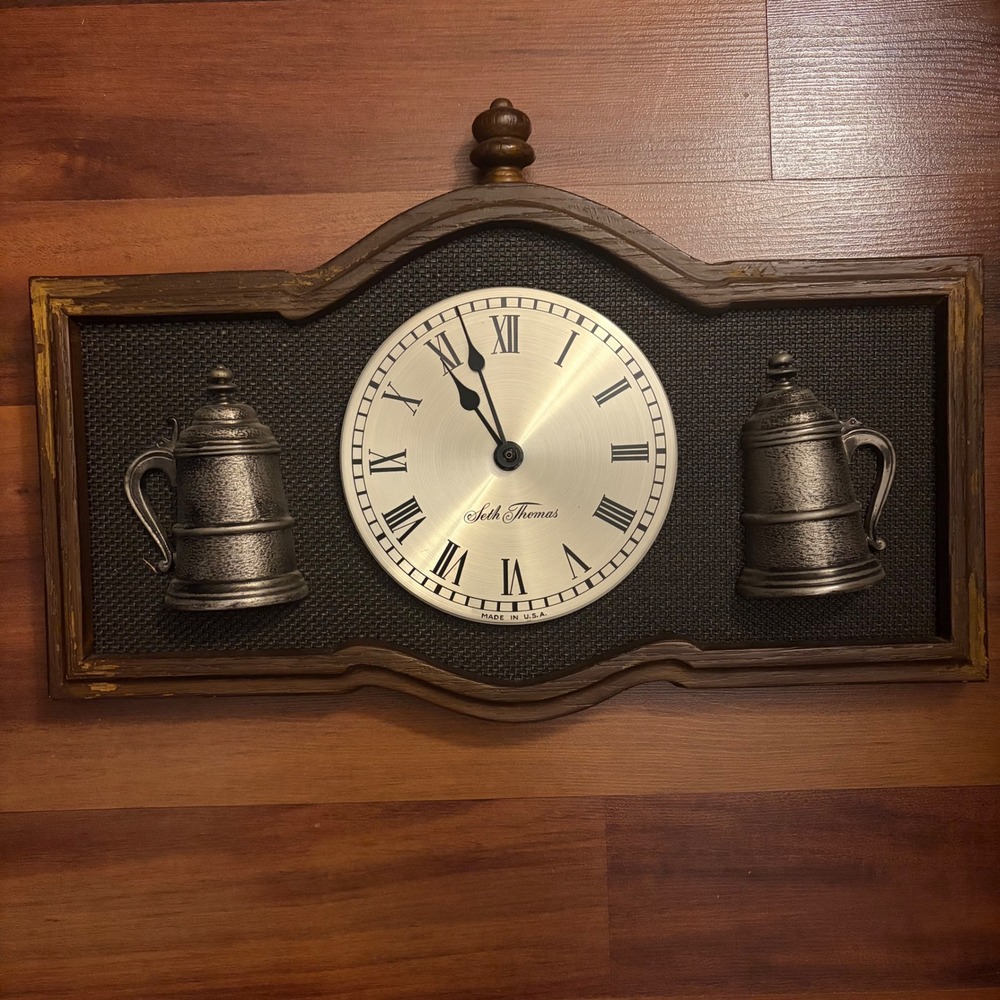 Seth Thomas Wall Clock‎ Roman Numerals Pewter Tankard Accents Made USA untested